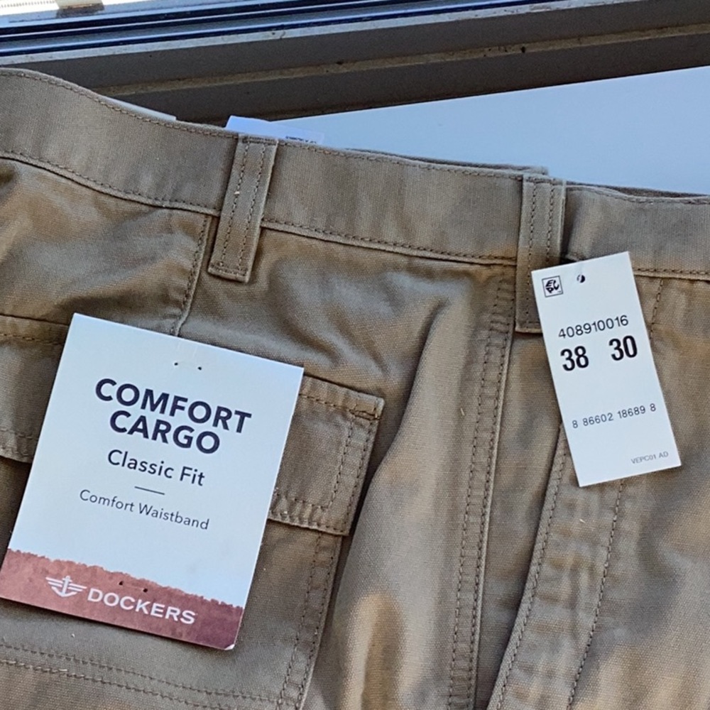 Men’s Dockers Khaki Cargo Pants